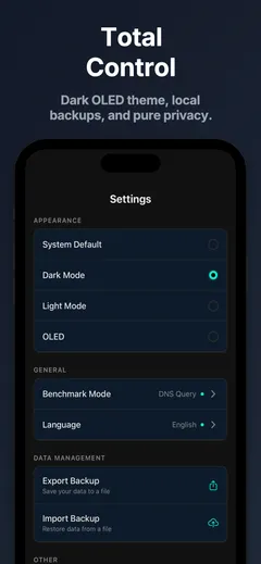 Pantalla de configuración con temas Dark y OLED, modo benchmark y opciones de copia de seguridad